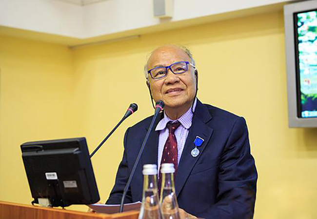 普林斯顿大学教授,美国工程院院士林寿海教授向清华大学捐赠奖学金